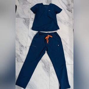 Figs Deep Reef Scrub Set